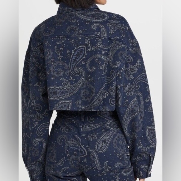 WeWoreWhat Paisley Cropped Denim Jacket Size XS/S NEW WITH TAGS! - Picture 6 of 6